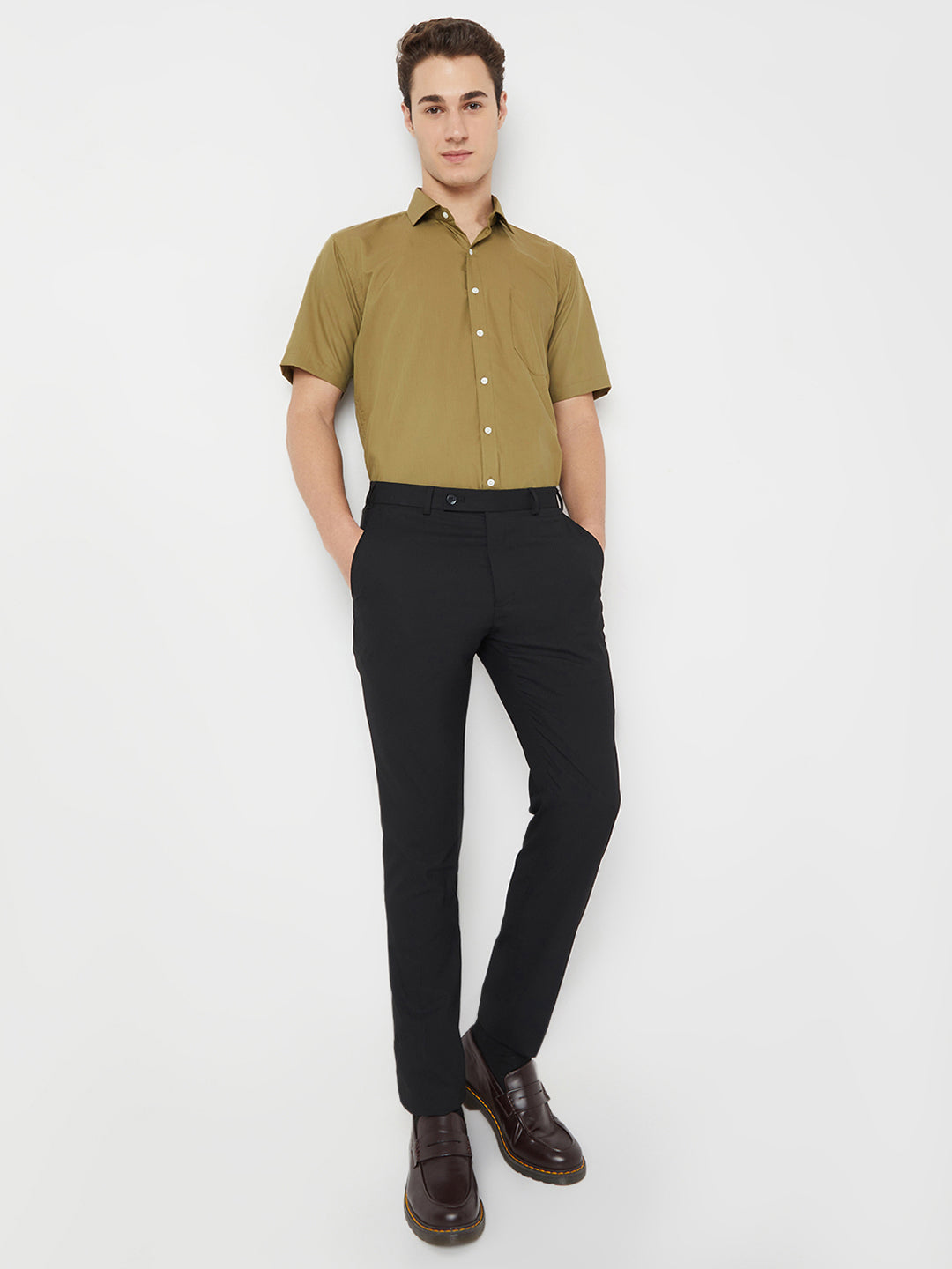 Wrinkle Free Half Sleeve Shirt