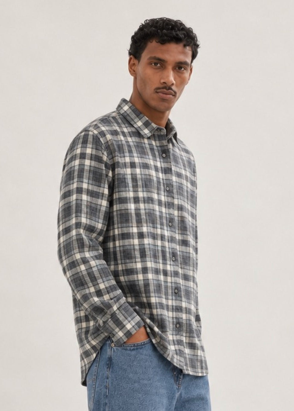 Men's Charcoal Grey Checkered Cotton Linen Slim Fit Shirt | Mark & Albert