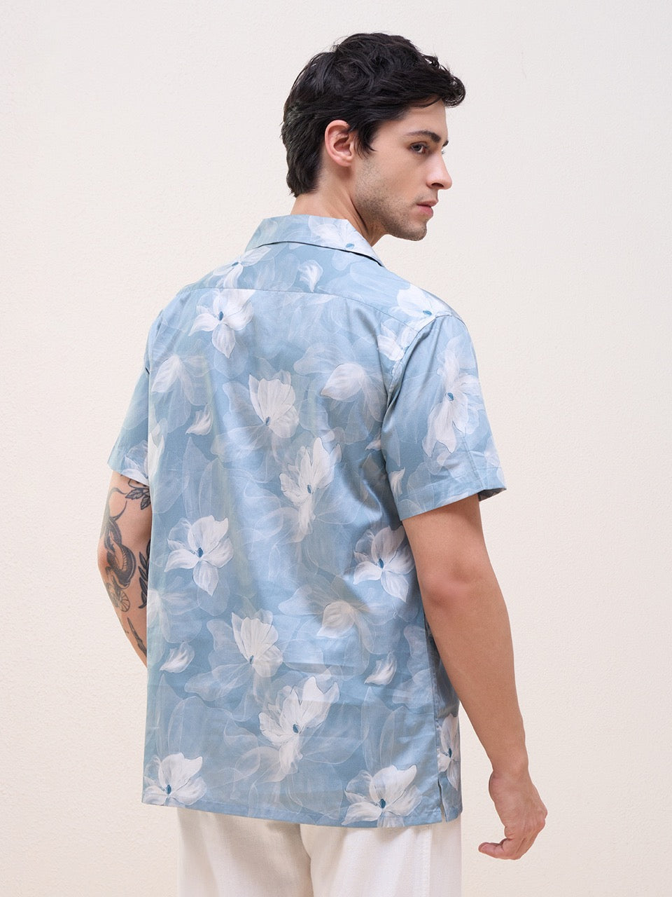 Men's Sky Blue Floral Print 100% Cotton Cuban Collar Regular Fit Casual Shirt | MARK & ALBERT