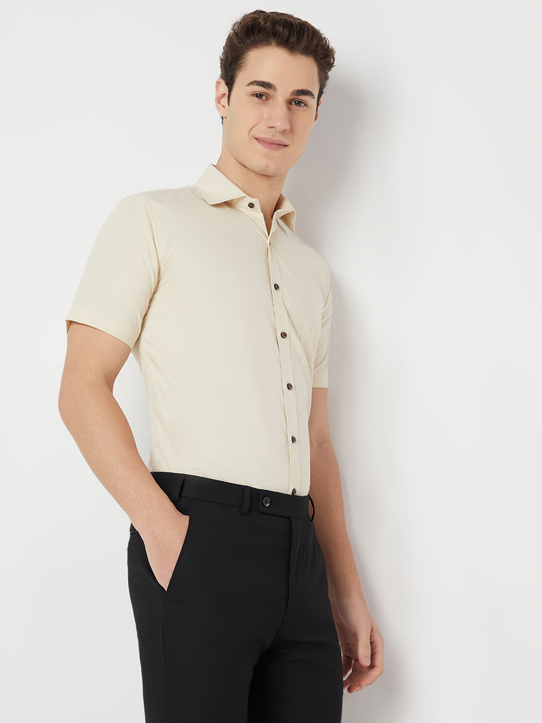 Wrinkle Free Half Sleeve Shirt
