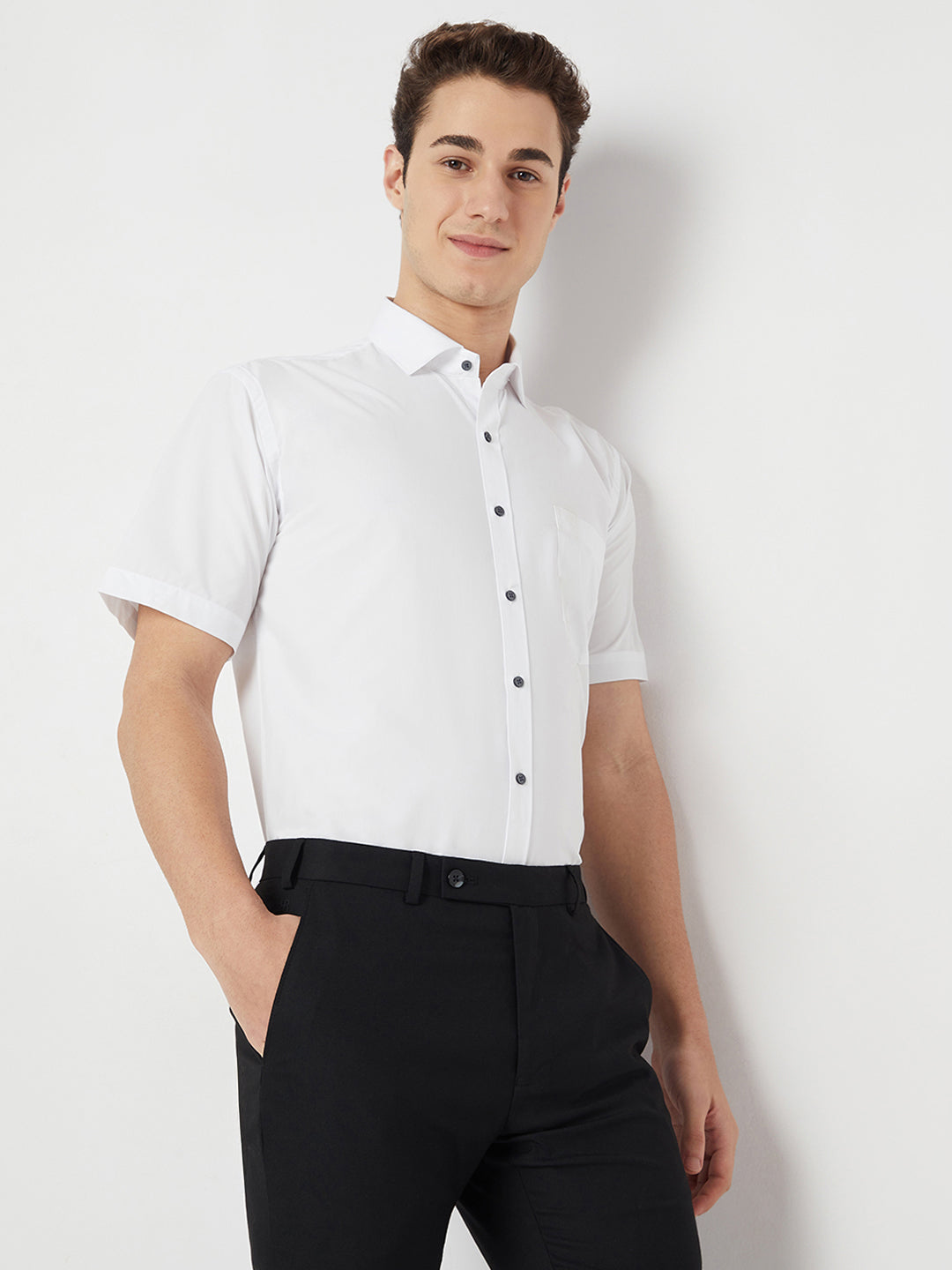 Wrinkle Free Half Sleeve Shirt
