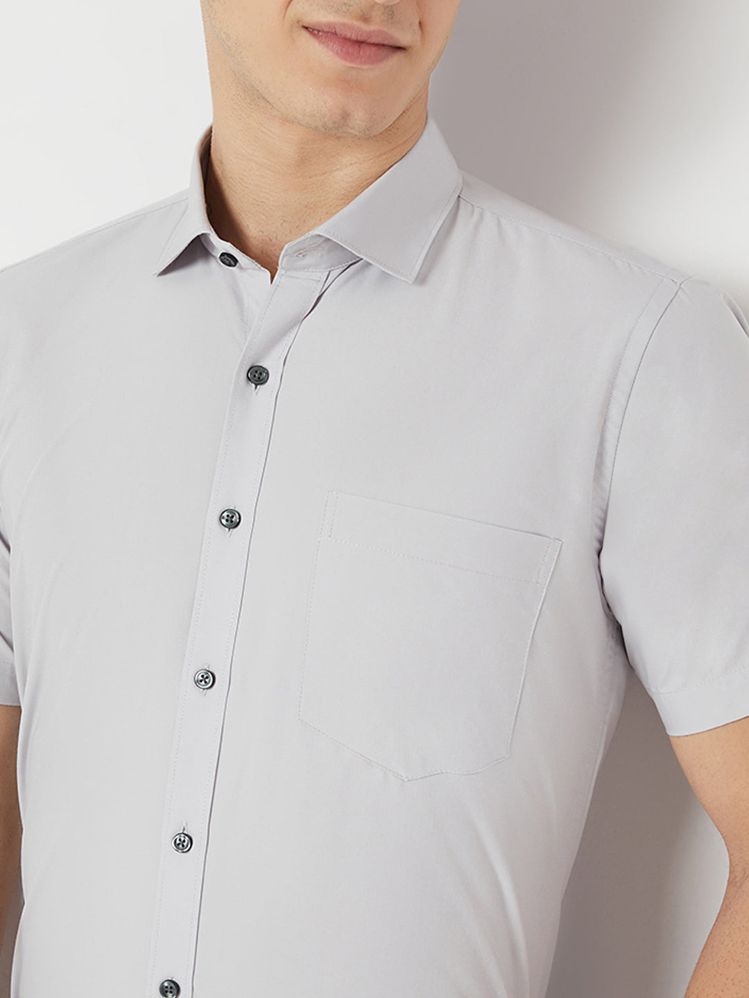 Wrinkle Free Half Sleeve Shirt