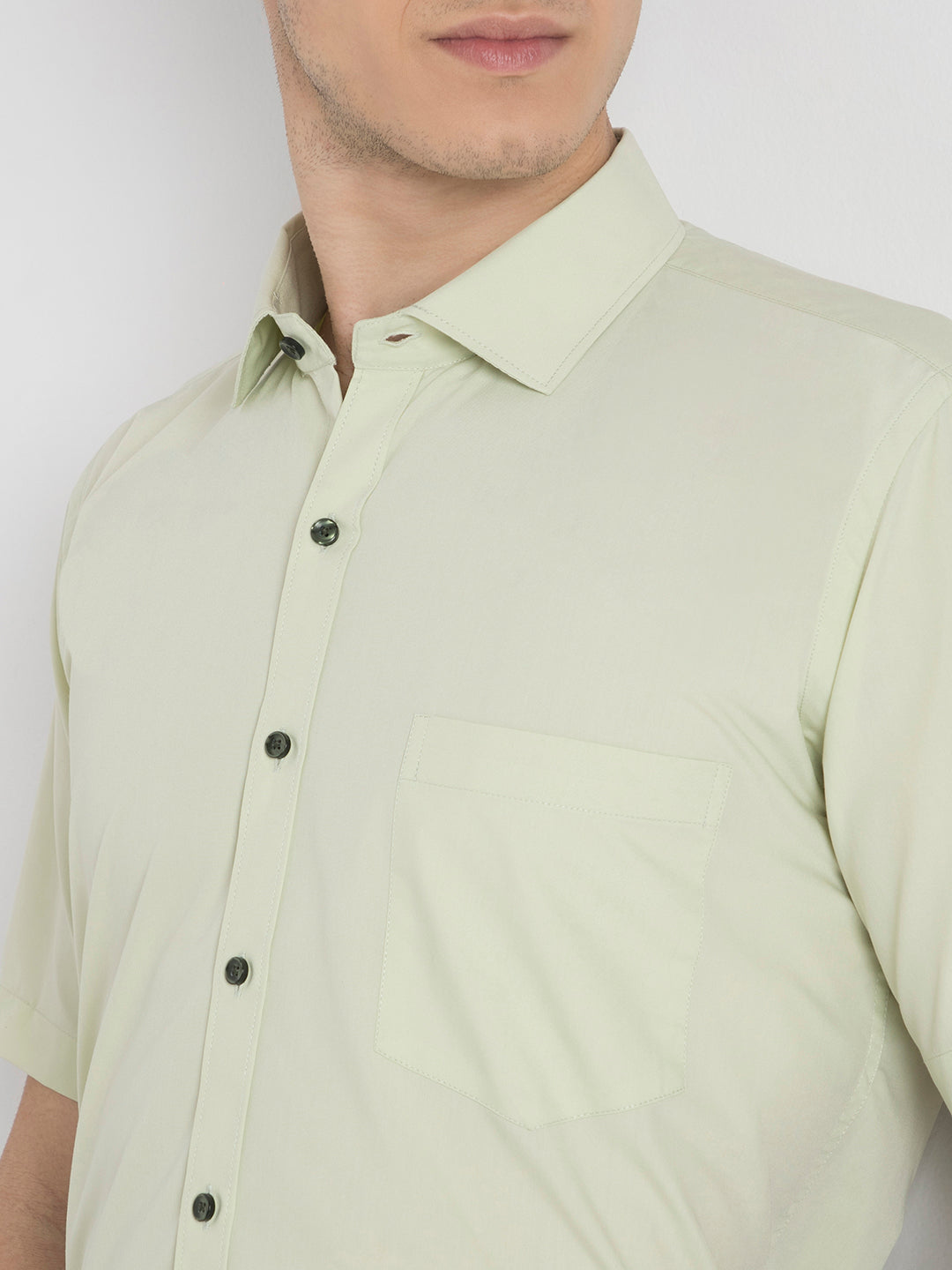 Wrinkle Free Half Sleeve Shirt