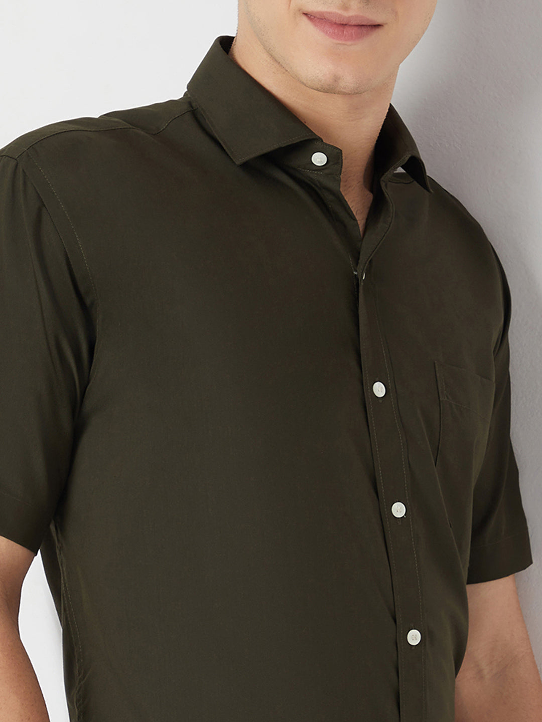 Wrinkle Free Half Sleeve Shirt
