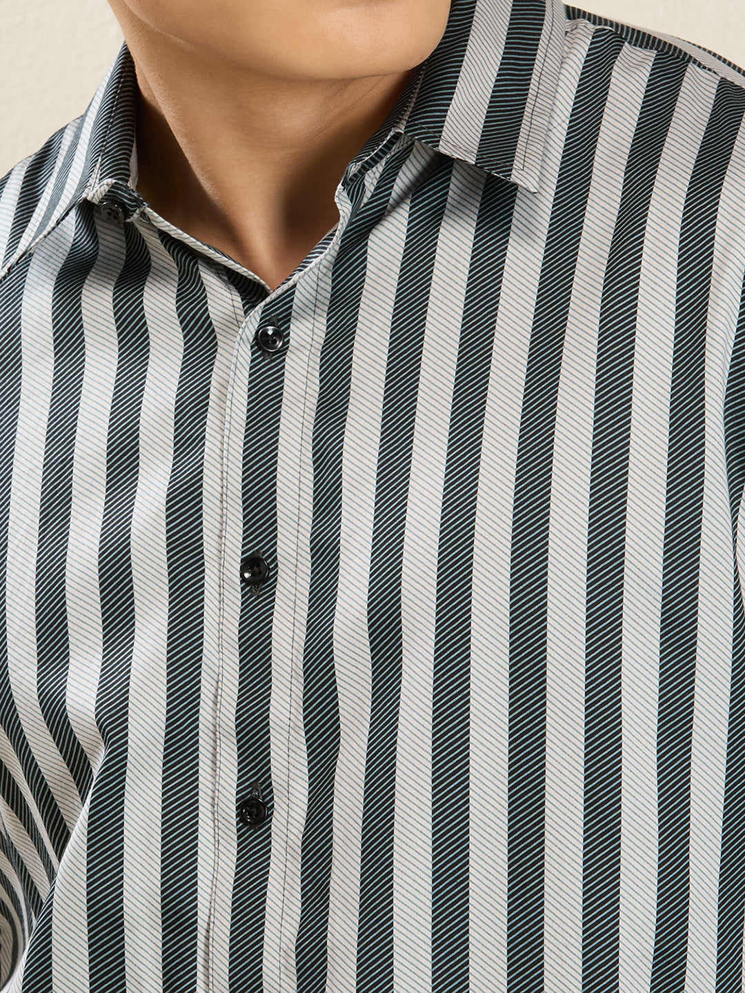 Men's Slim Fit Green Bold Stripe Cotton Casual Shirt