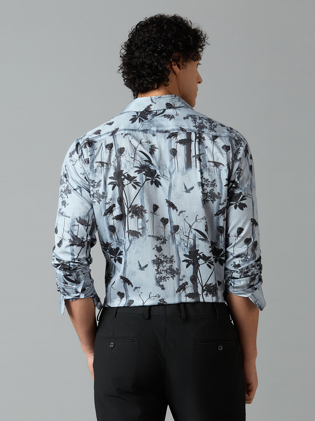 Men's Slim Fit Blue 100% Cotton Floral Printed Shirt | Mark & Albert