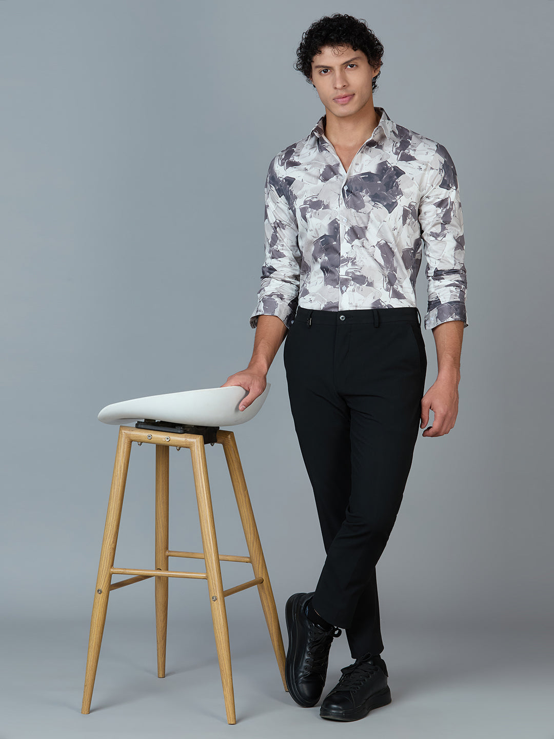 Men's Slim Fit Grey 100% Cotton Printed Shirt | Mark & Albert