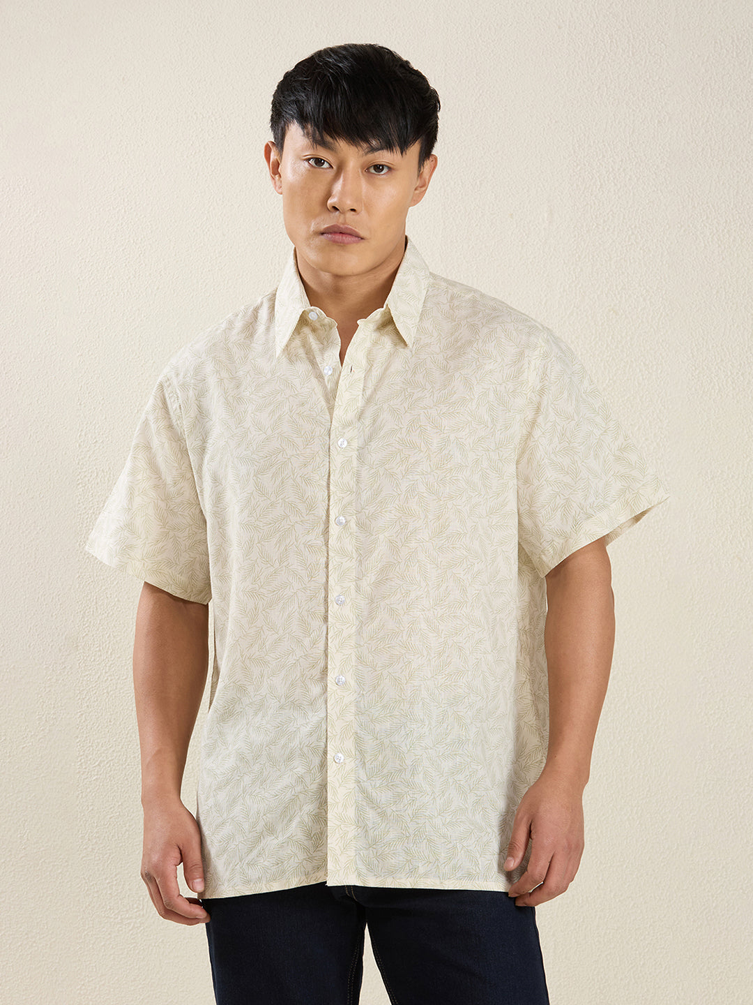 Men's Pure Linen Short Sleeve Beige Leaf Print Shirt