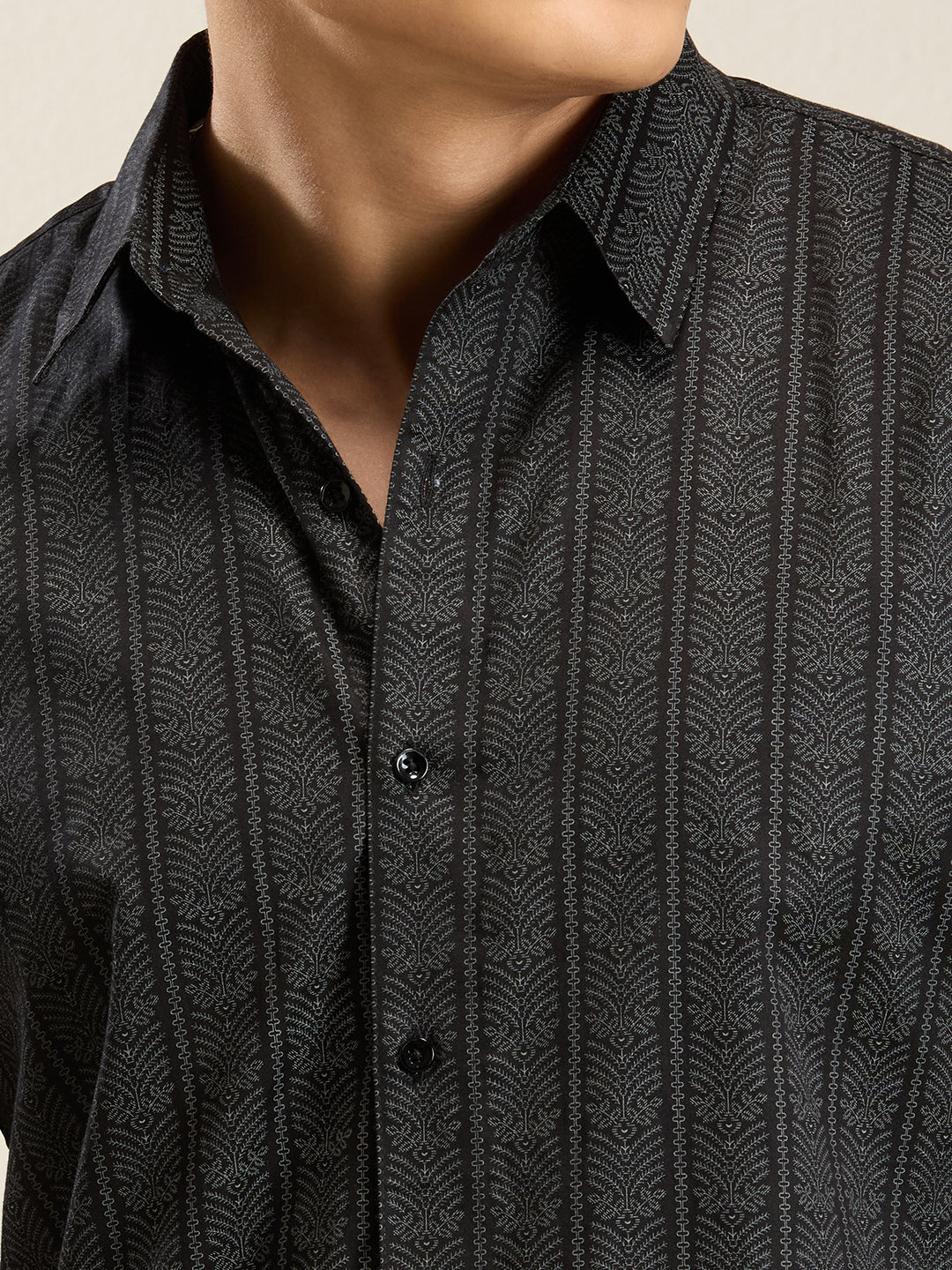 Men's Slim Fit Black Cotton Casual Shirt