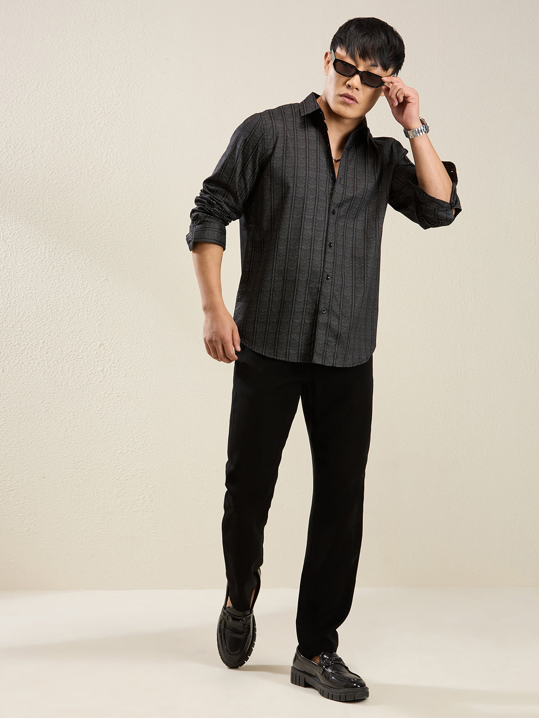 Men's Slim Fit Black Cotton Casual Shirt