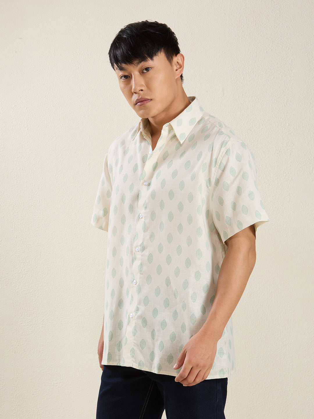 Relaxed Fit Linen Shirt in Cream & Green Leaf Print