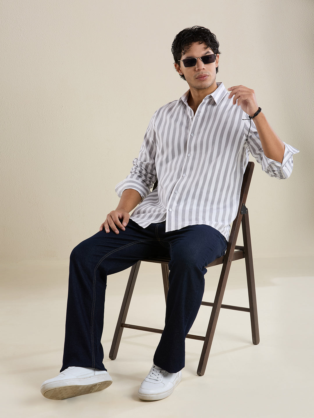 Men's Slim Fit Grey Bold Striped 100% Cotton Shirt | Mark & Albert