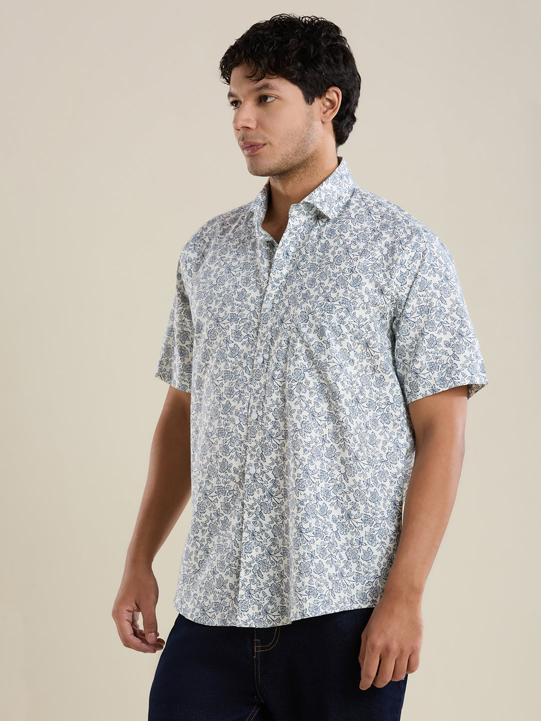 Men's Slim Fit Porcelain Blue Floral Printed Cotton Shirt