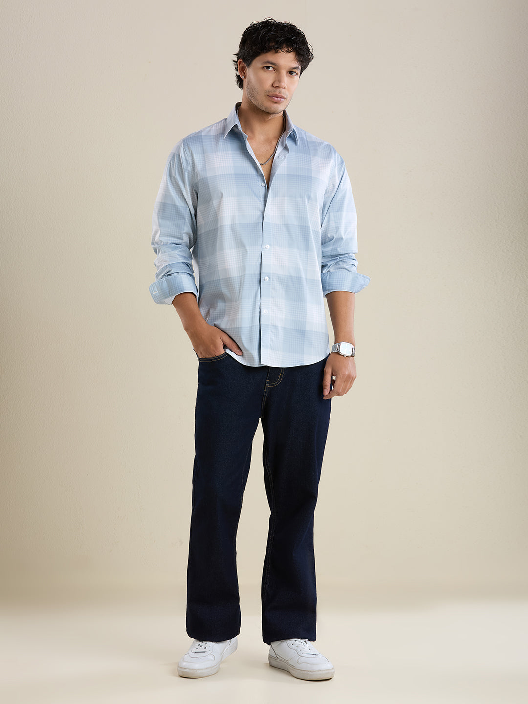 Men's Slim Fit Grey Checks Cotton Casual Shirt | Mark & Albert