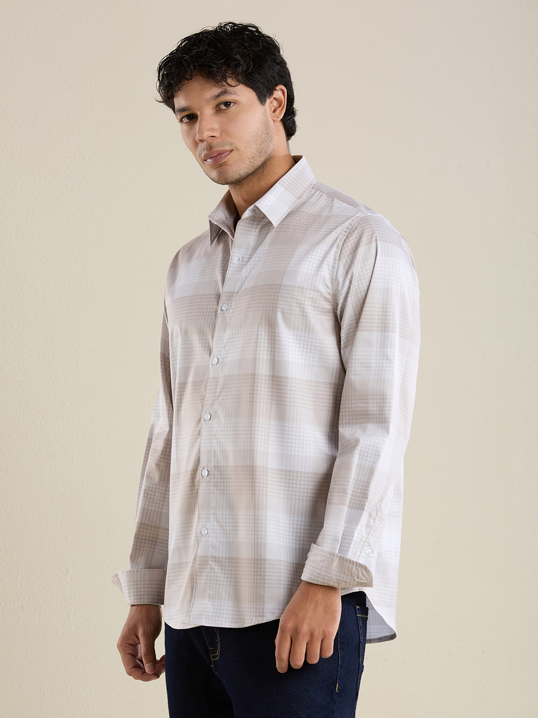 Men's Slim Fit Beige Checks Cotton Casual Shirt | Mark & Albert