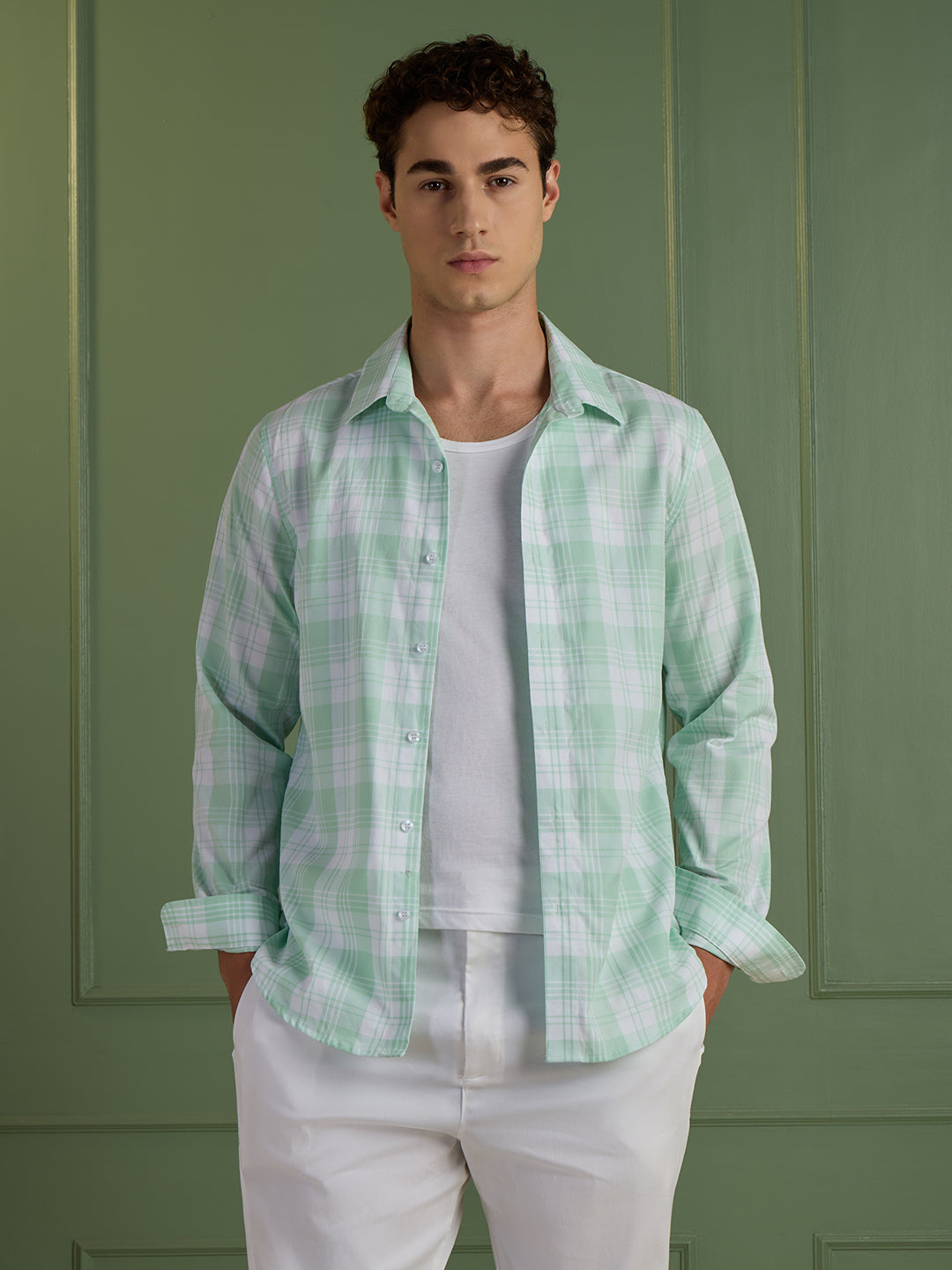 Men's Slim Fit Mint Green 100% Cotton Checkered Casual Shirt | Mark & Albert