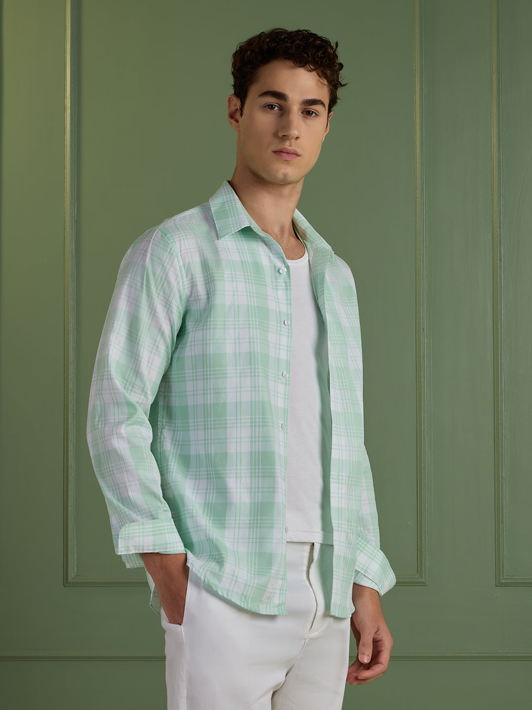 Men's Slim Fit Mint Green 100% Cotton Checkered Casual Shirt | Mark & Albert
