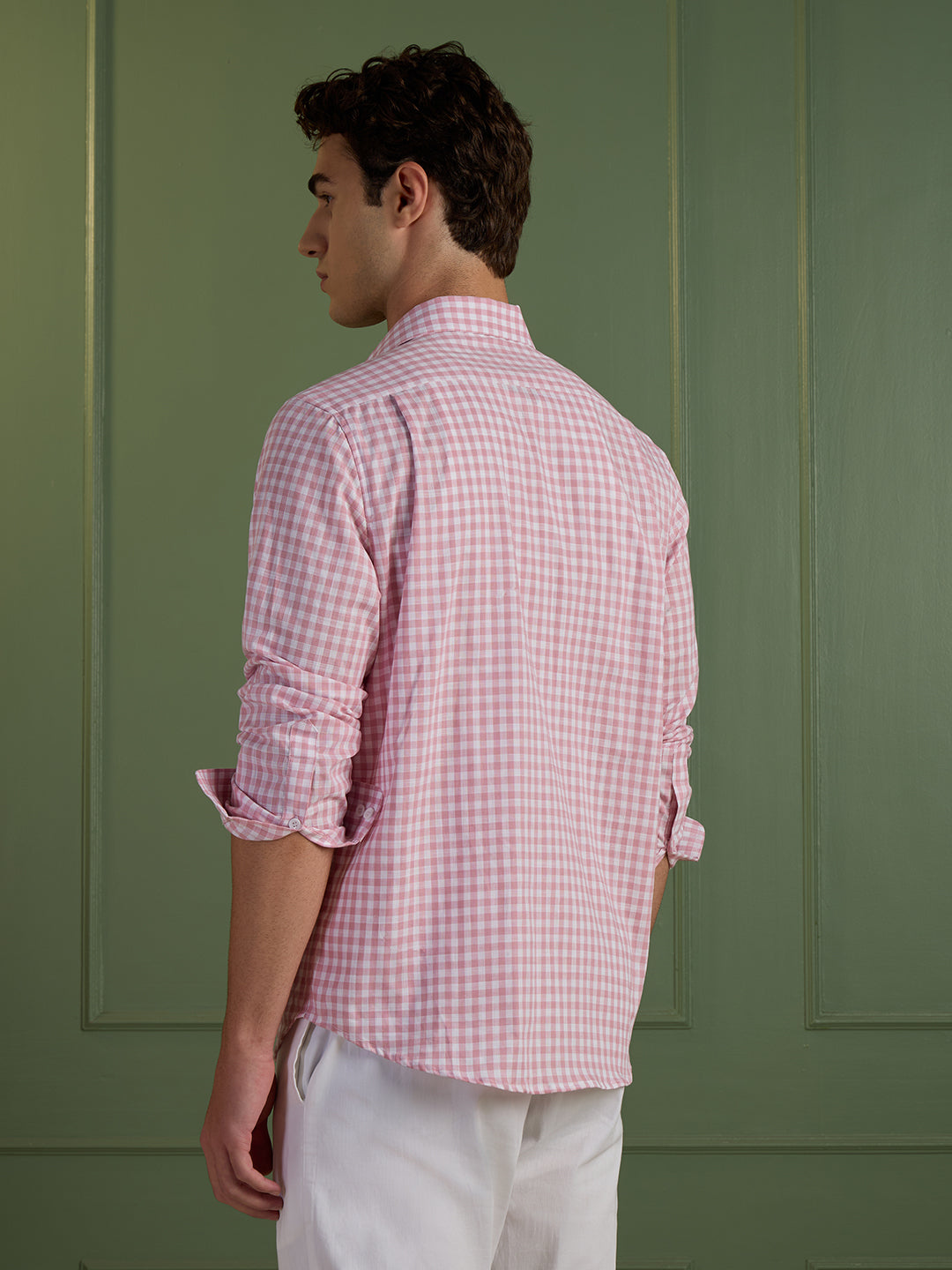 Men's Slim Fit Pink Checks 100% Cotton Casual Shirt | Mark & Albert