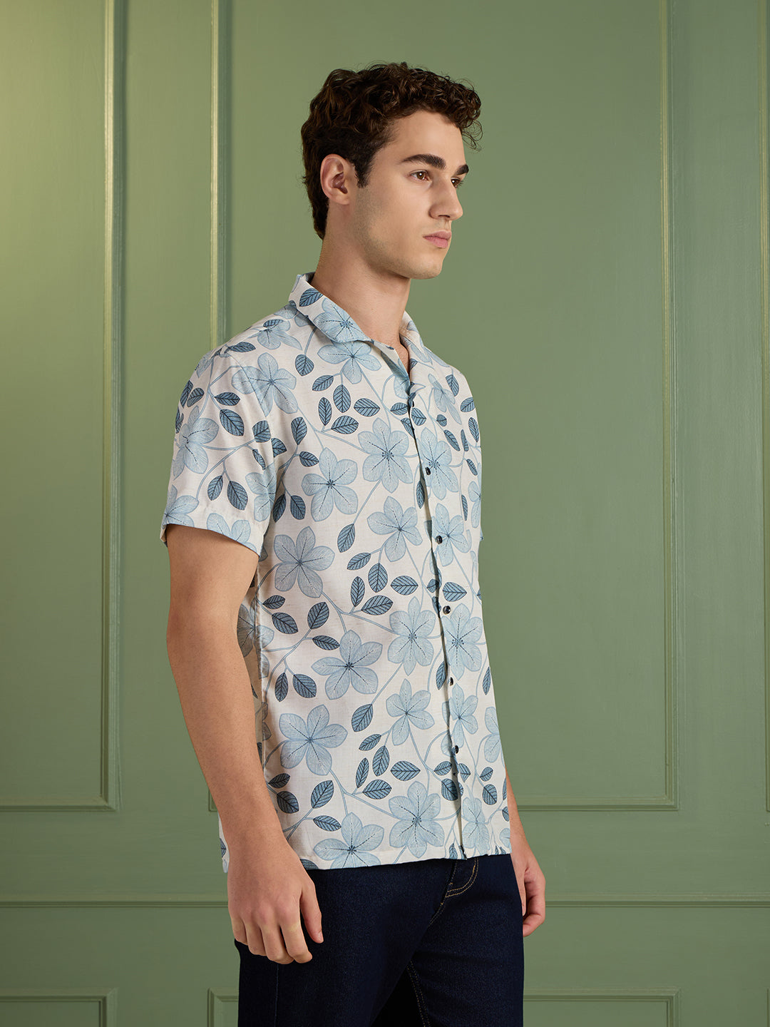 Men's Regular Fit Blue Floral Cuban Collar Half-Sleeves Shirt | MARK & ALBERT
