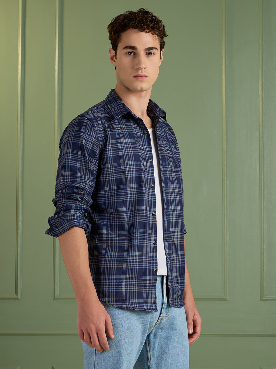 Men's Slim Fit Navy 100% Cotton Checkered Casual Shirt | Mark & Albert