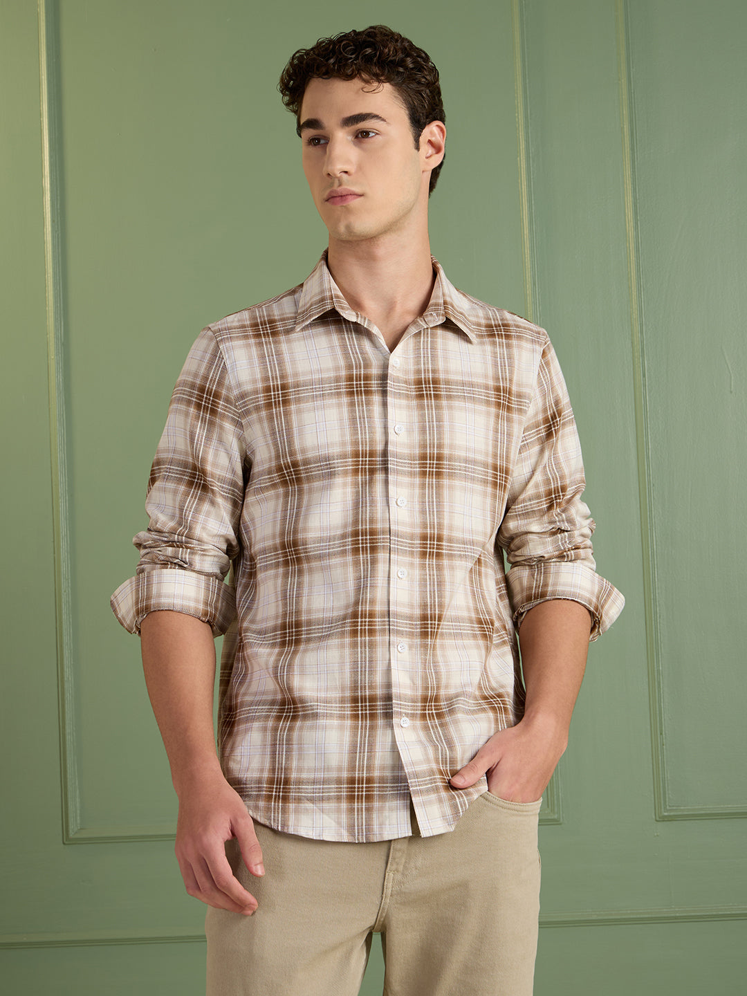Men's Slim Fit Beige Checks 100% Cotton Casual Shirt | Mark & Albert