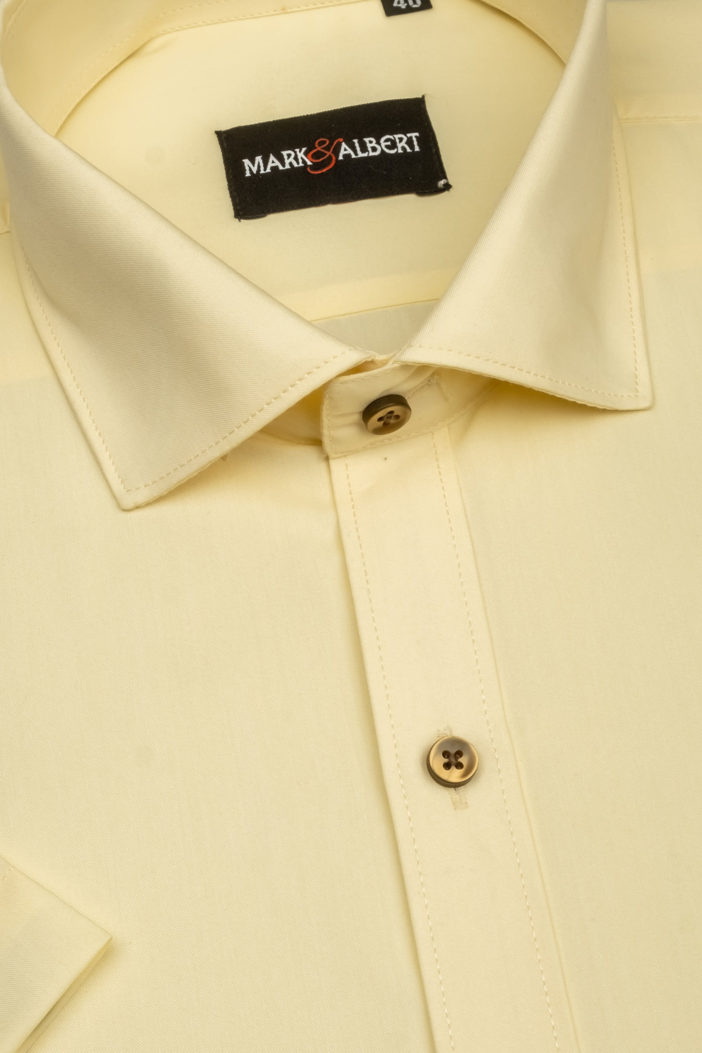 Wrinkle Free Half Sleeve Shirt