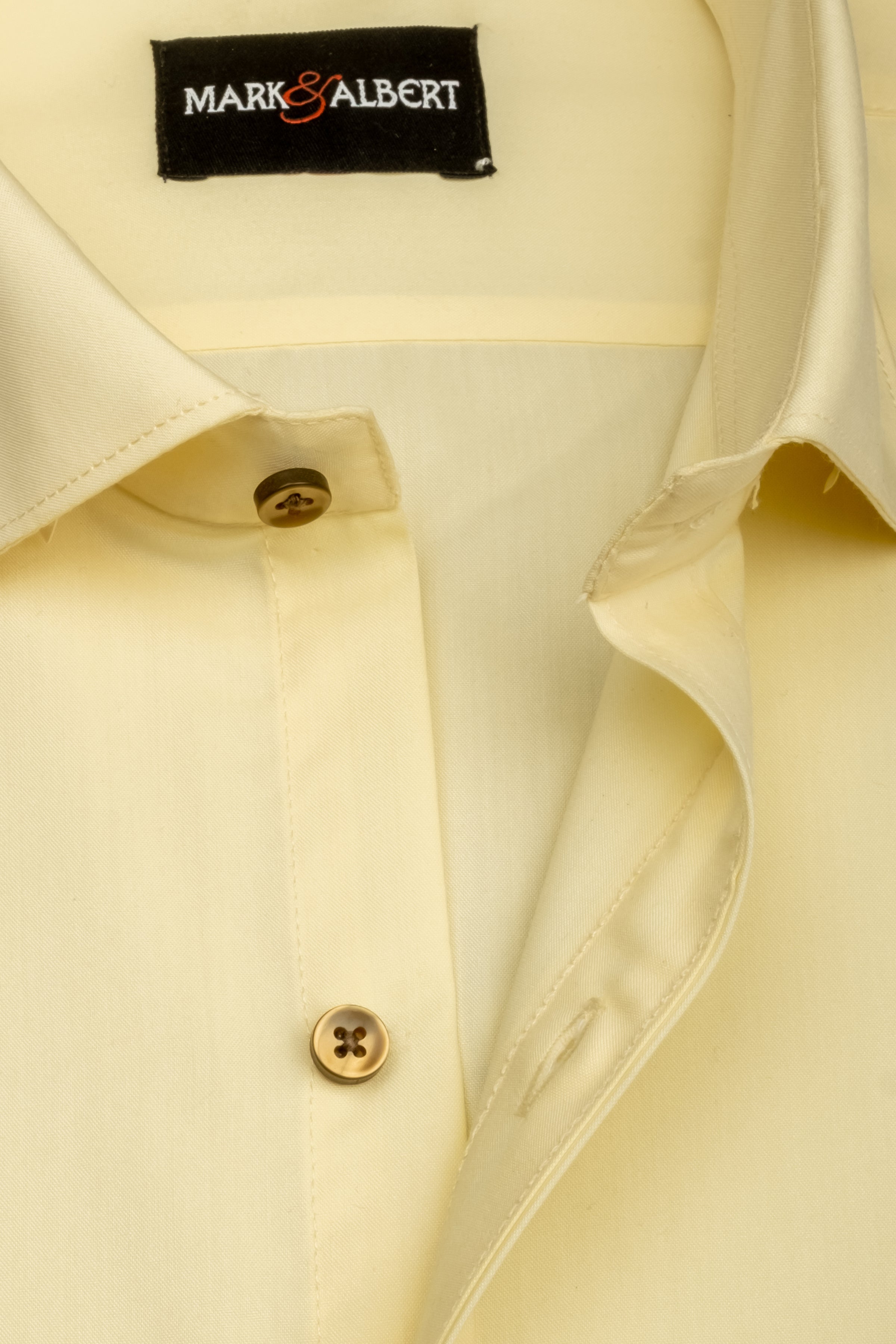 Wrinkle Free Half Sleeve Shirt