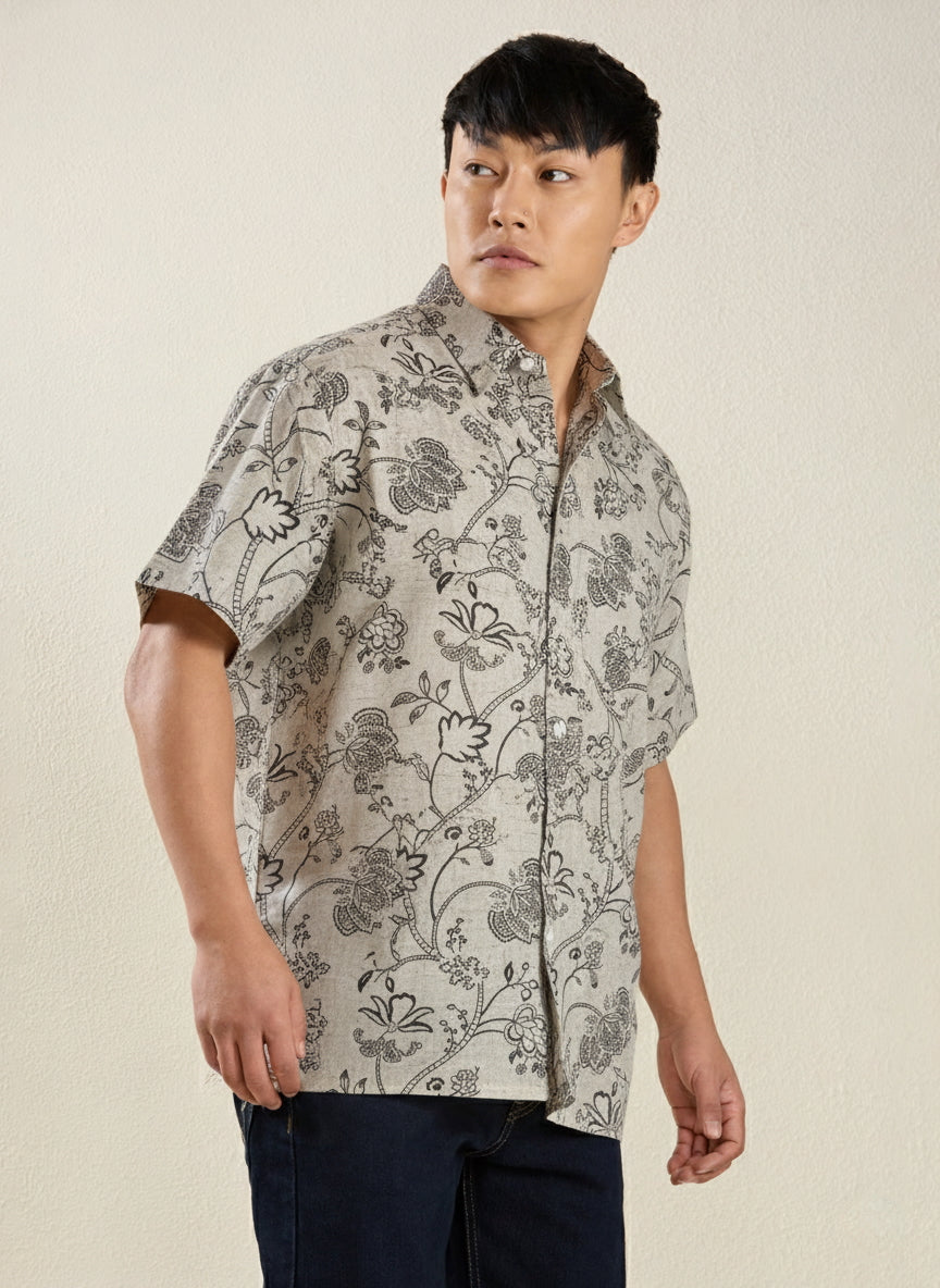 Men's Regular Fit Half Sleeve Floral Outline Linen Shirt