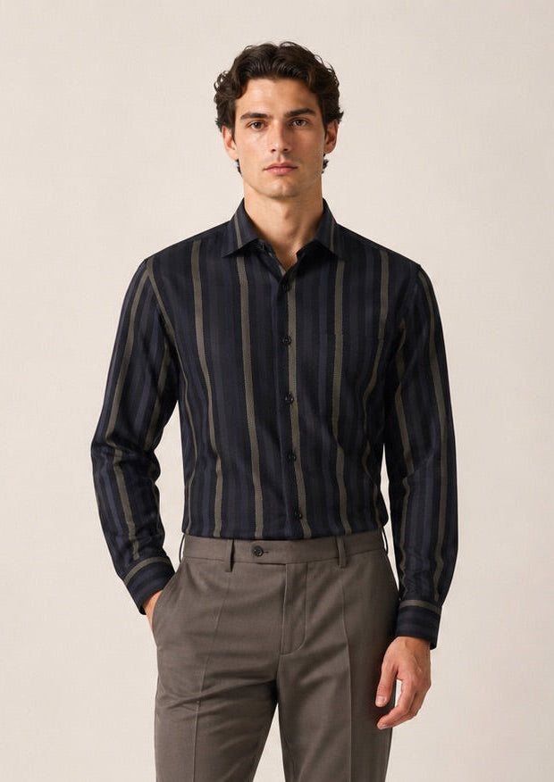 Men's Luxury Giza Cotton Herringbone Slim Fit Formal Shirt | Mark & Albert