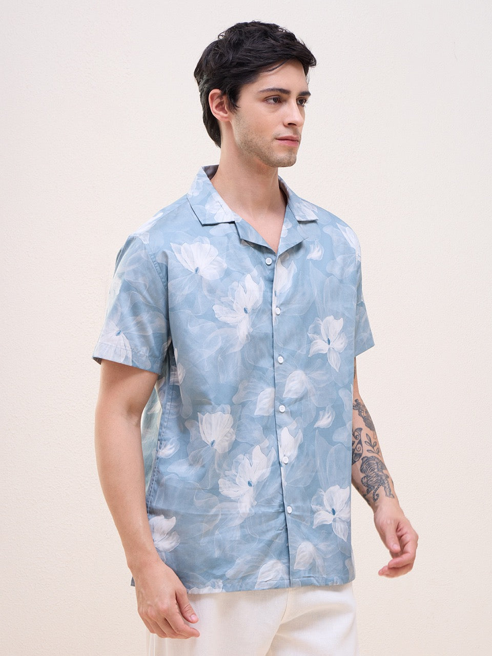 Men's Sky Blue Floral Print 100% Cotton Cuban Collar Regular Fit Casual Shirt | MARK & ALBERT