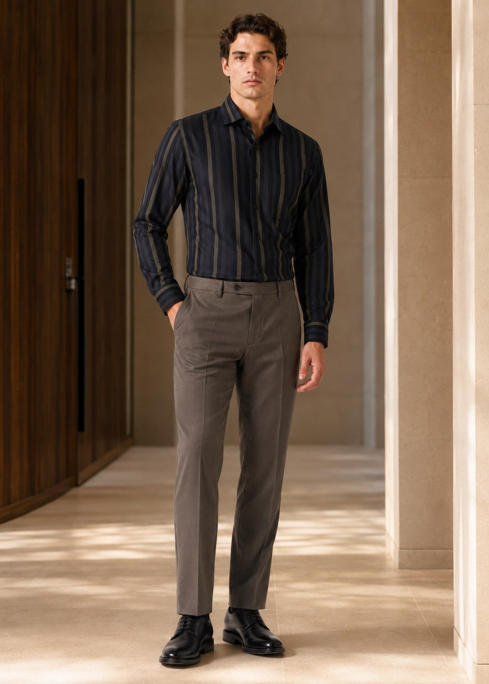 Men's Luxury Giza Cotton Herringbone Slim Fit Formal Shirt | Mark & Albert