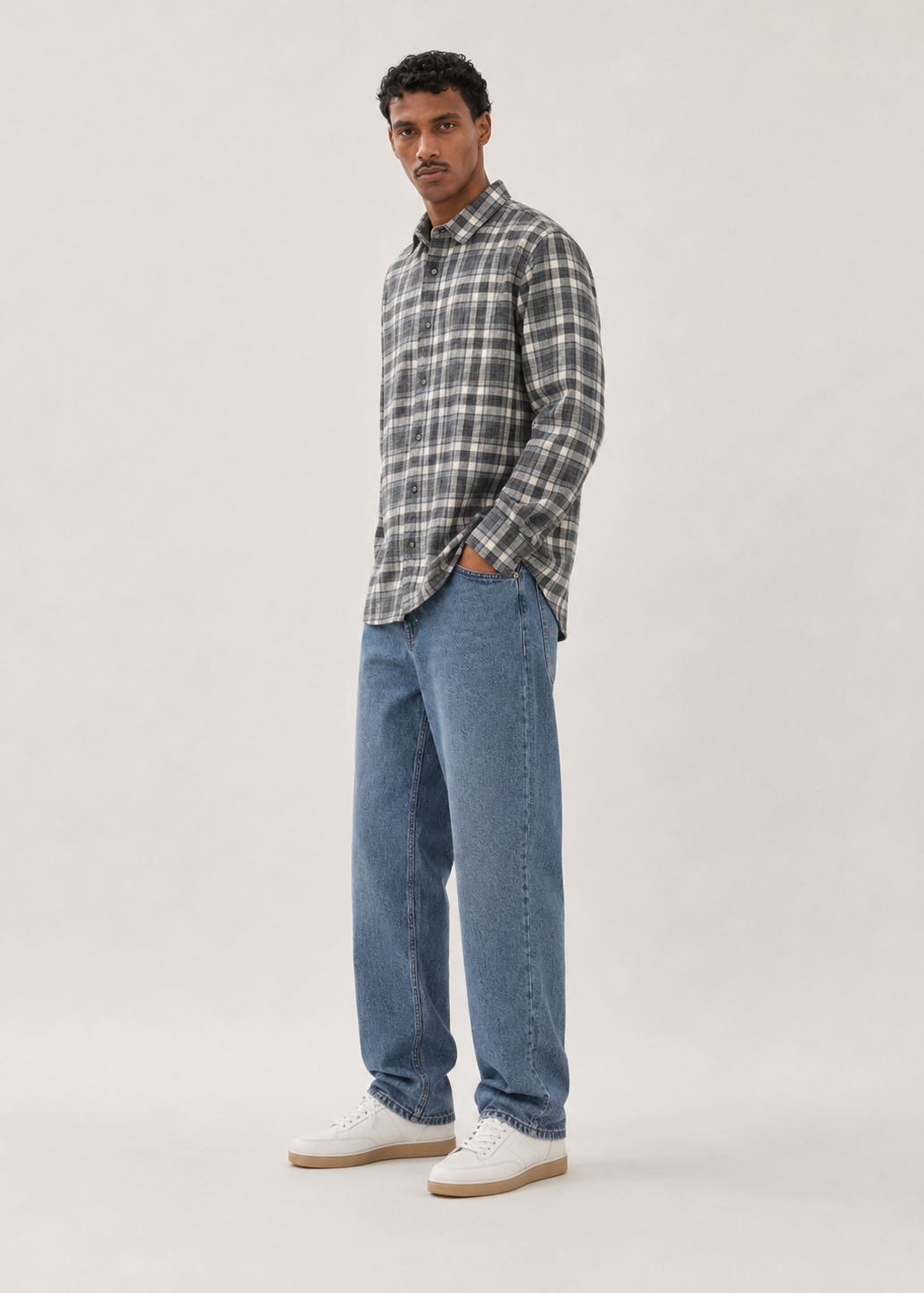 Men's Charcoal Grey Checkered Cotton Linen Slim Fit Shirt | Mark & Albert