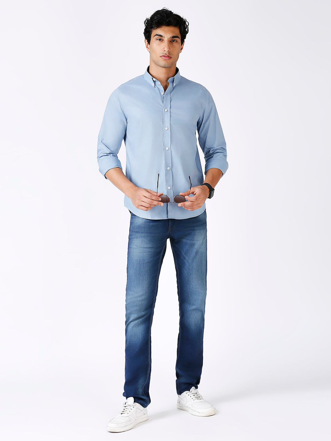 Solid Slim Fit Blue Casual Shirt