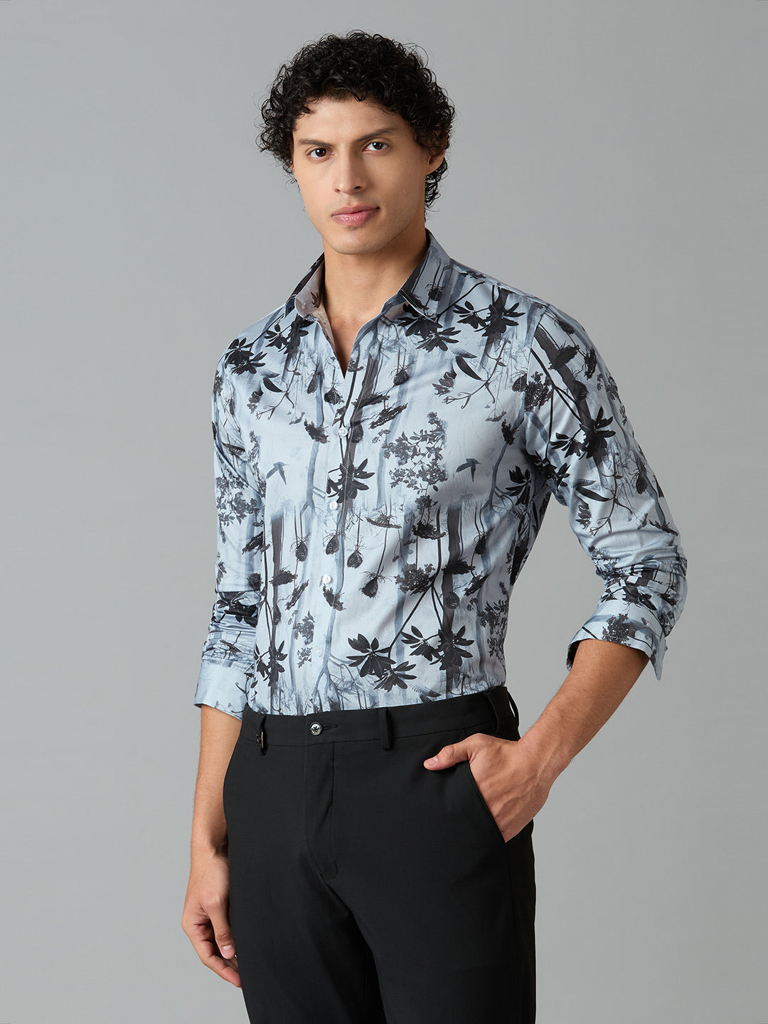Men's Slim Fit Blue 100% Cotton Floral Printed Shirt | Mark & Albert