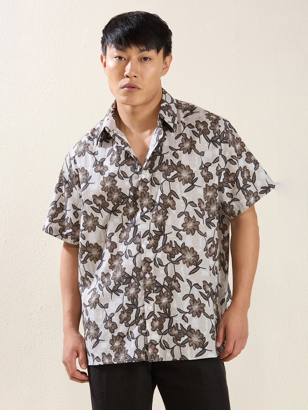 Men’s Relaxed Fit Half Sleeve Floral Printed Linen Shirt