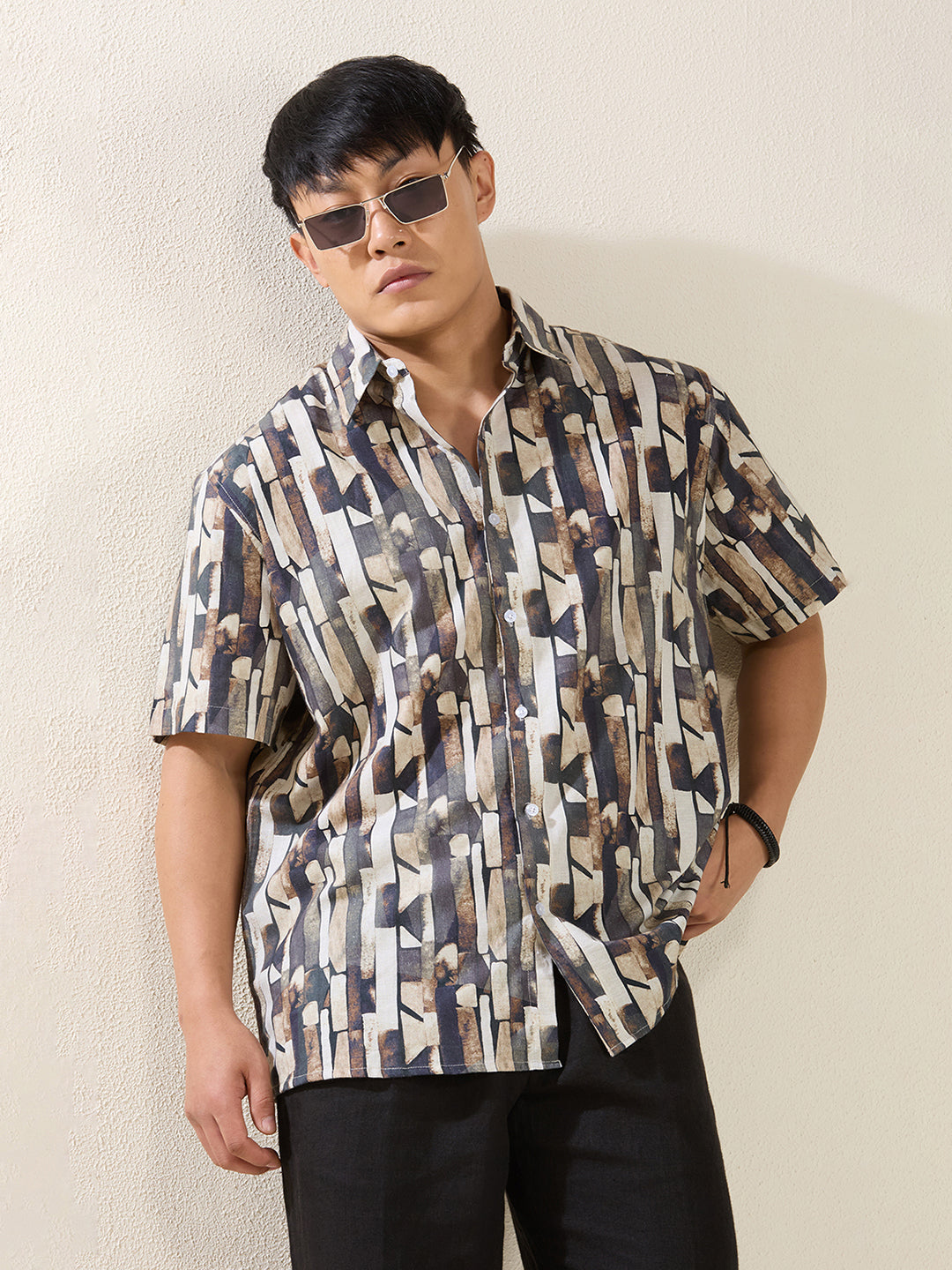 Men’s Relaxed Fit Half Sleeve Abstract Print Linen Shirt