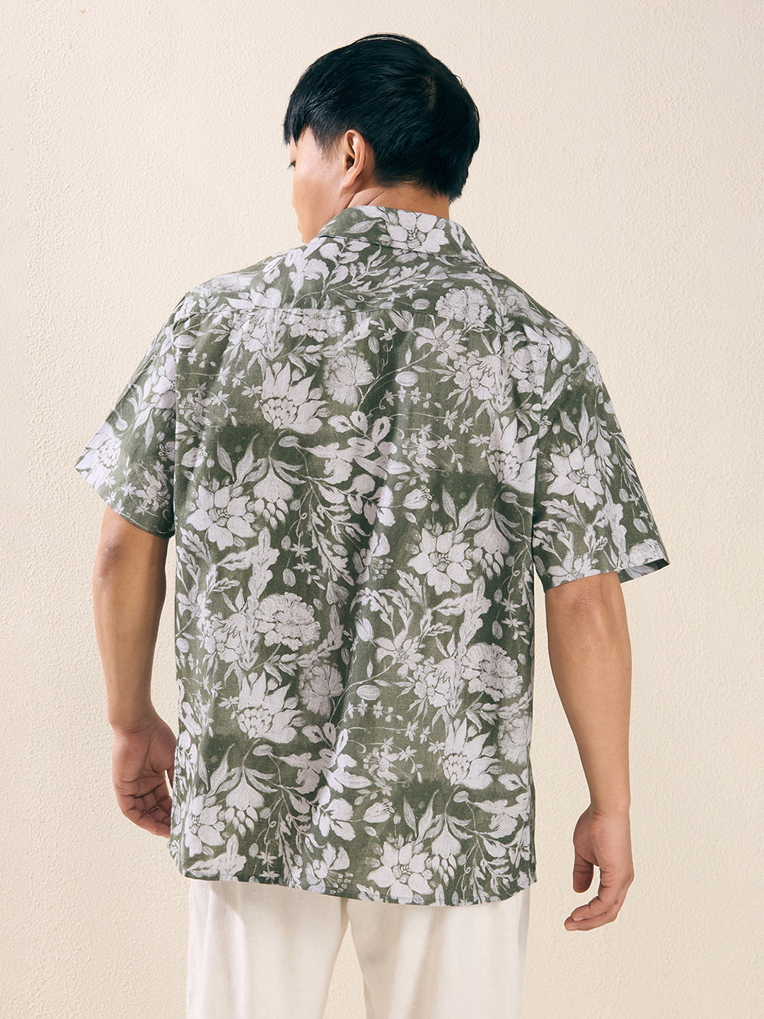 Men’s Relaxed Fit Half Sleeve Floral Printed Linen Shirt