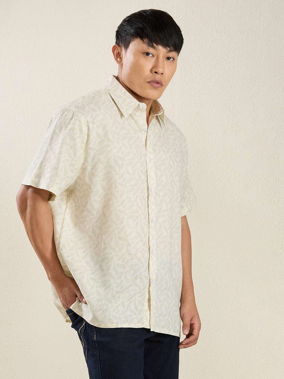 Men's Pure Linen Short Sleeve Beige Leaf Print Shirt