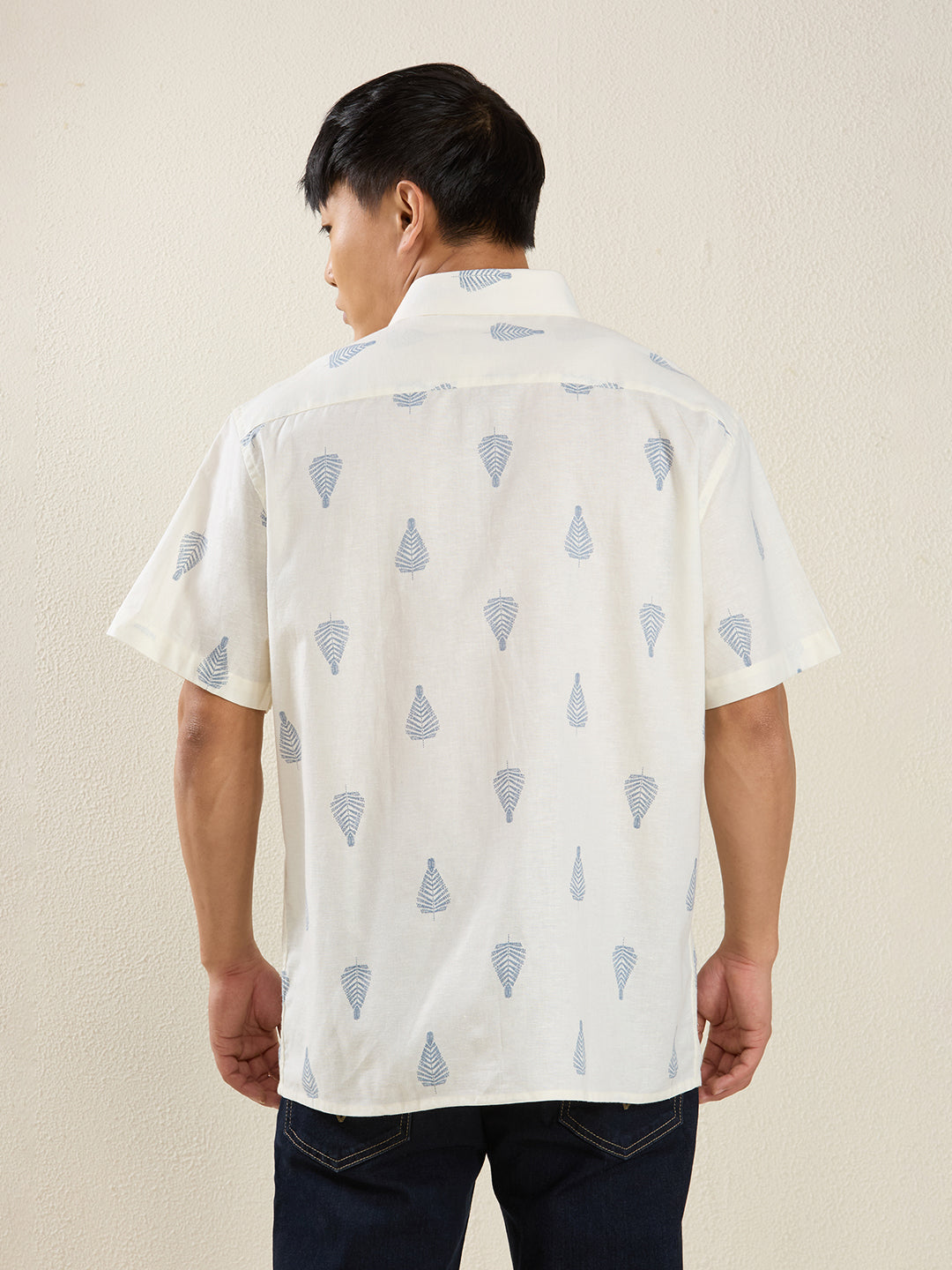 Off-White Blue Leaf Print Pure Linen Half Sleeve Shirt for Men
