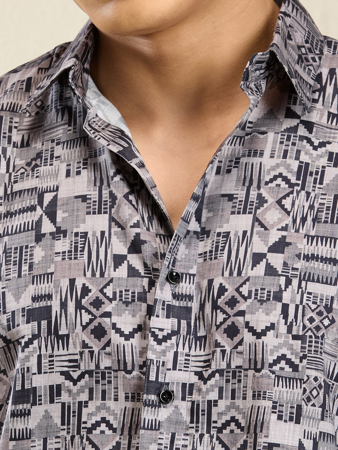 Men's Slim Fit Grey Geometric Print Cotton Shirt