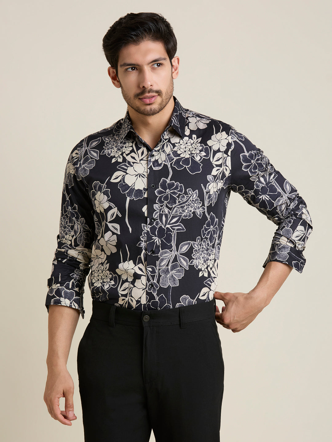 Men's Slim Fit Midnight Floral 100% Giza Cotton Shirt | Mark & Albert