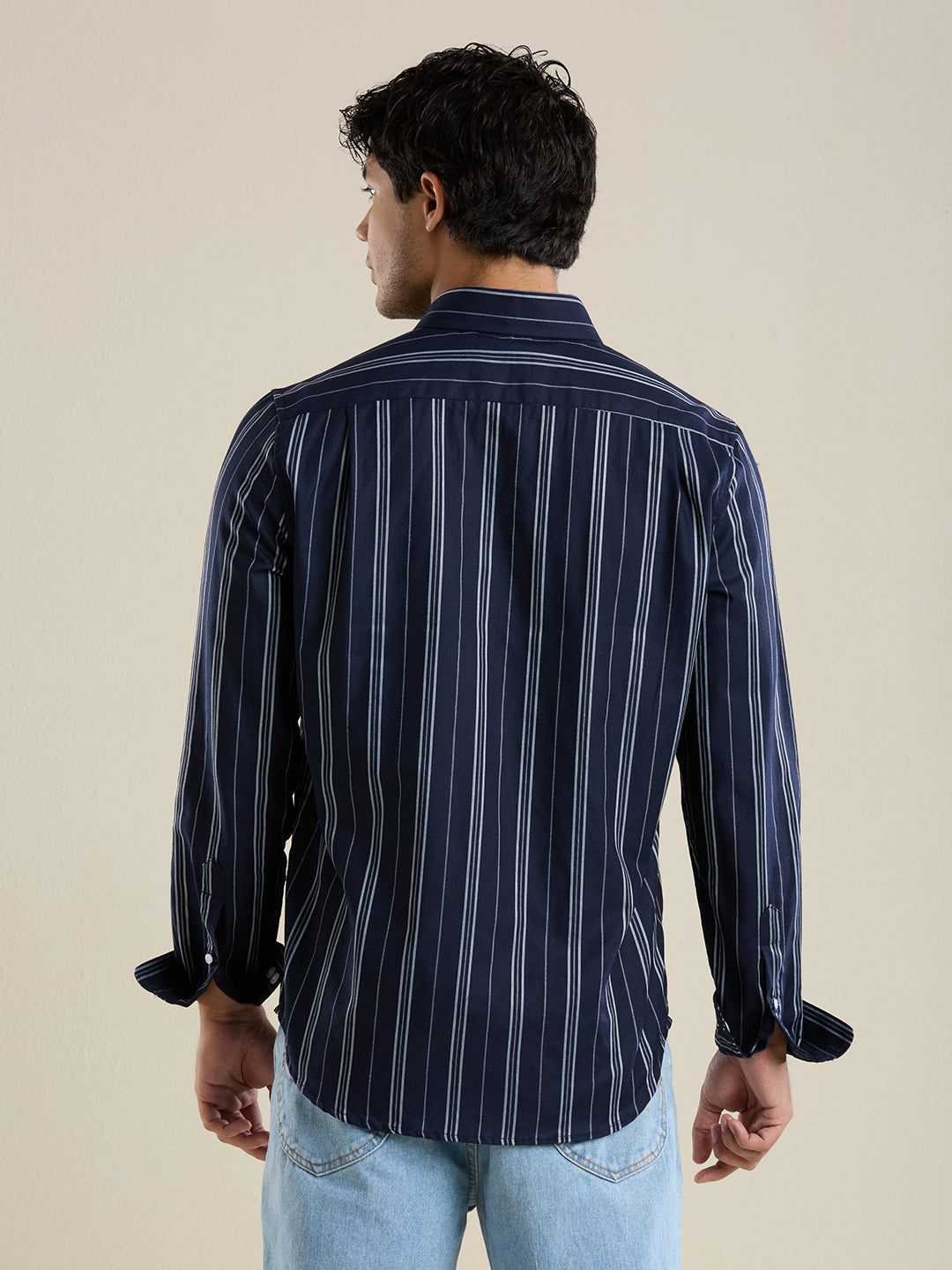 Men's Slim Fit Blue Striped Oxford Cotton Casual Shirt | Mark & Albert