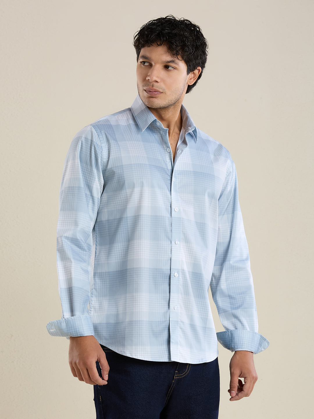 Men's Slim Fit Grey Checks Cotton Casual Shirt | Mark & Albert