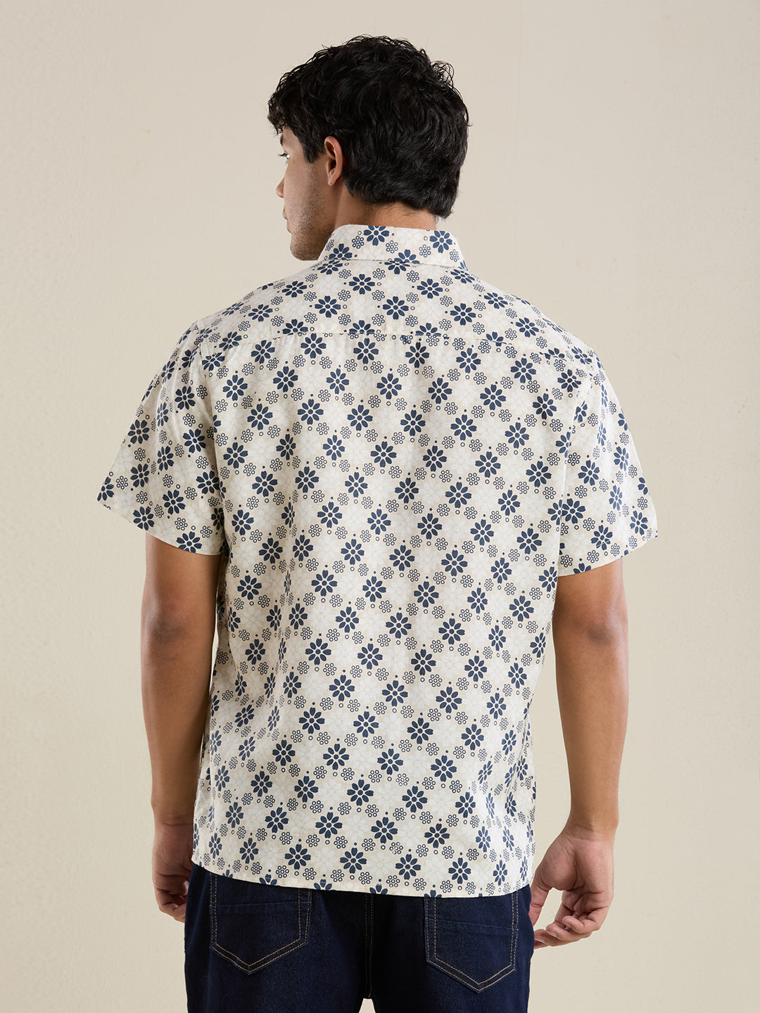 Men's Half-Sleeves Slim Fit Navy Printed Linen Shirt | Mark & Albert