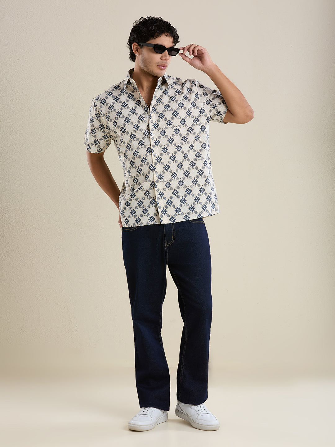 Men's Half-Sleeves Slim Fit Navy Printed Linen Shirt | Mark & Albert