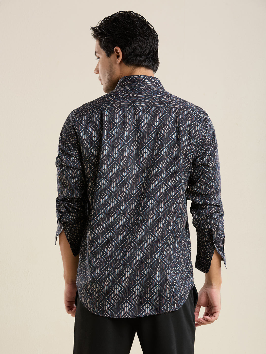 Men's Slim Fit Black Geometric Cotton Shirt