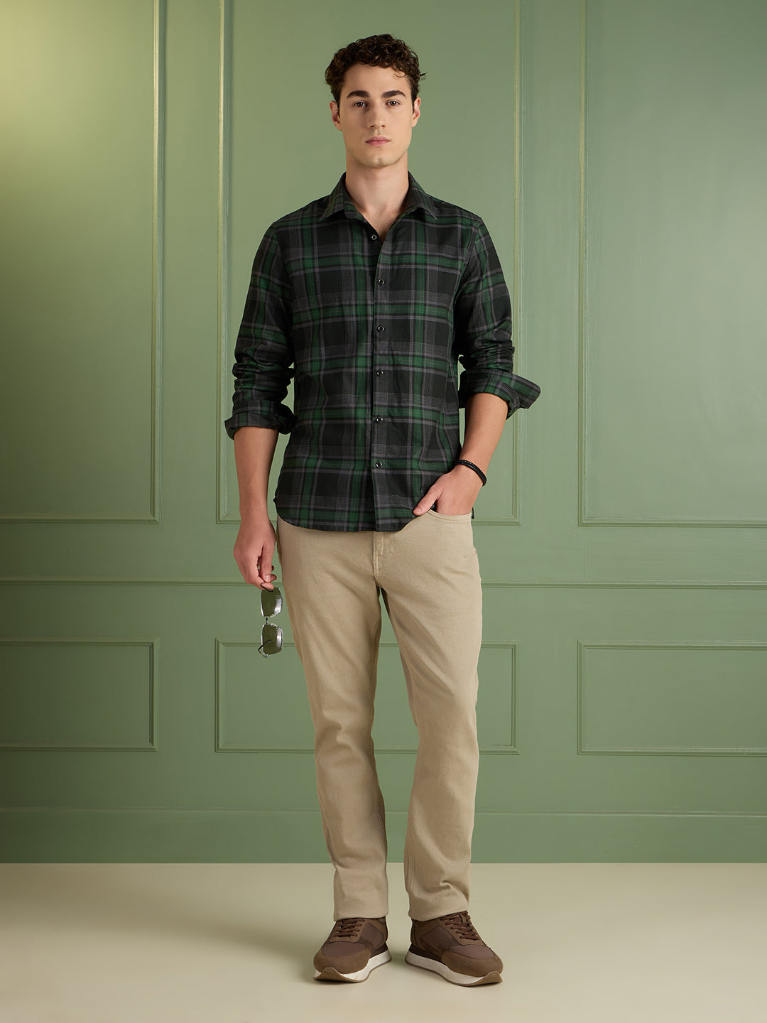 Men’s Black & Green Checkered 100% Cotton Slim Fit Casual Shirt | MARK & ALBERT