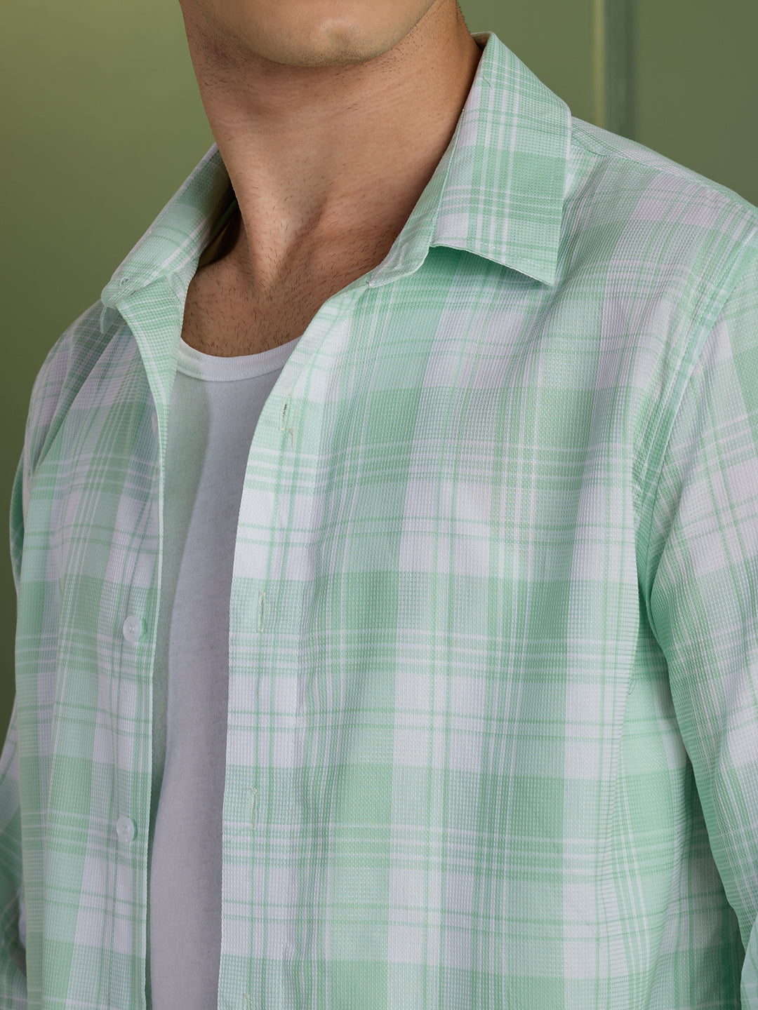 Men's Slim Fit Mint Green 100% Cotton Checkered Casual Shirt | Mark & Albert