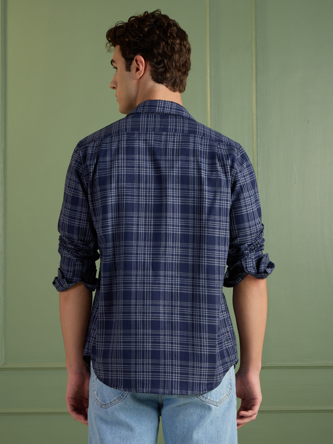 Men's Slim Fit Navy 100% Cotton Checkered Casual Shirt | Mark & Albert