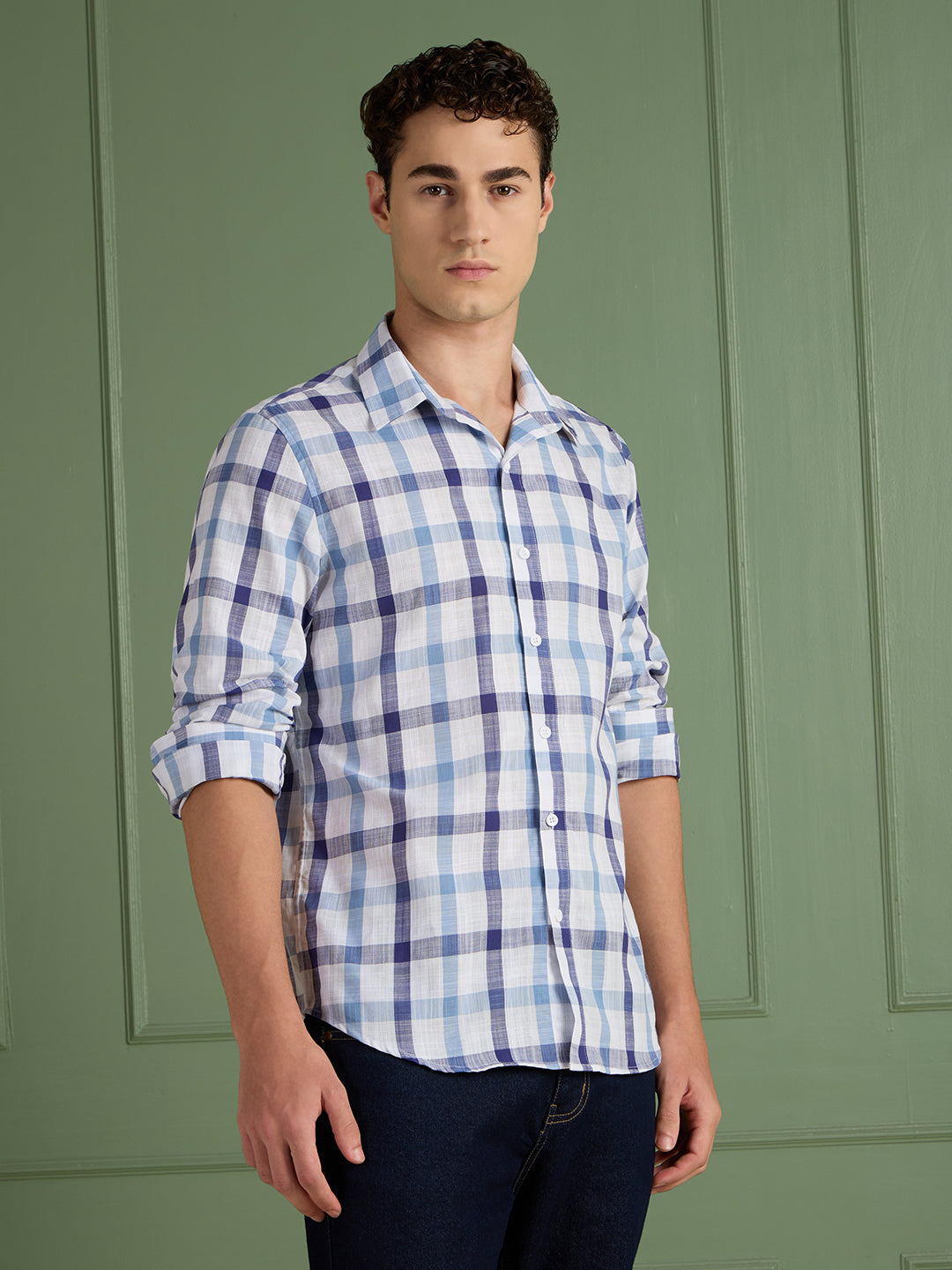 Men's Slim Fit Blue Checks 100% Cotton Casual Shirt | Mark & Albert